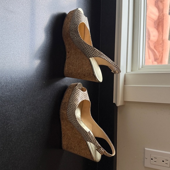 Jimmy Choo lizard wedge, Excellent condition - Picture 3 of 5